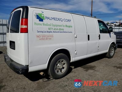 Trzecie zdjęcie samochodu z tyłu: 2014 CHEVROLET EXPRESS G1500 UTILITY / SERVICE VAN VIN:1GCSGAFX7E1104050 - miniatura