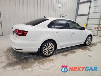 Trzecie zdjęcie samochodu z tyłu: 2016 VOLKSWAGEN JETTA SEL VIN:3VWL07AJ4GM206259 - miniatura