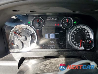 Zdjęcie 9 z 12 samochodu: 2014 RAM 1500 SLT VIN:1C6RR7GG0ES314145 - miniatura