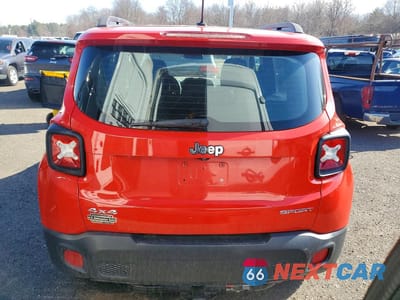 Zdjęcie 6 z 13 samochodu: 2016 JEEP RENEGADE SPORT VIN:ZACCJBAT5GPD89575 - miniatura