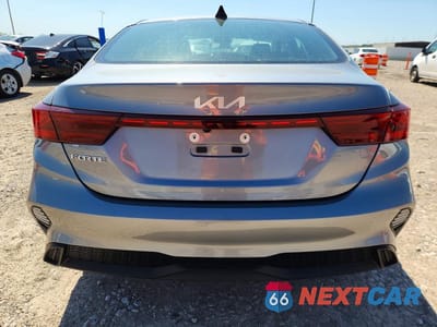 Zdjęcie 6 z 13 samochodu: 2024 KIA FORTE LXS VIN:3KPF24AD1RE794864 - miniatura