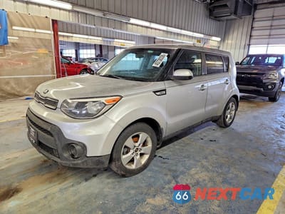 2017 KIA SOUL BASE KNDJN2A29H7462609 - główne zdjęcie licytacji z USA - miniatura