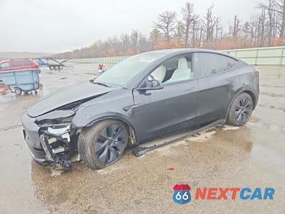 2025 TESLA MODEL Y 7SAYGDEE4SF297453 - główne zdjęcie licytacji z USA - miniatura