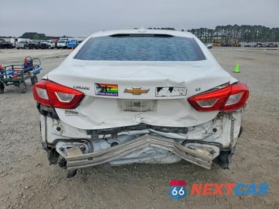 Zdjęcie 6 z 12 samochodu: 2017 CHEVROLET CRUZE LT VIN:1G1BE5SM9H7209353 - miniatura