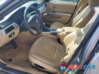 Zdjęcie 7 z 12 samochodu: 2011 BMW 328 I VIN:WBAPH7C54BE850109 - miniatura