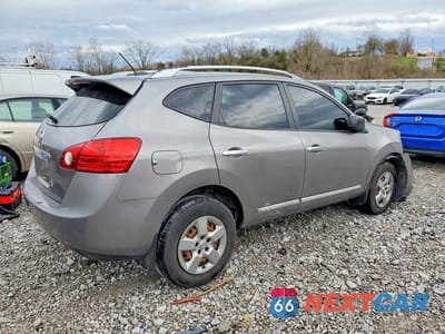 Trzecie zdjęcie samochodu z tyłu: 2014 NISS ROGUE VIN:JN8AS5MT7EW610809 - miniatura