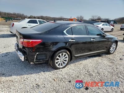 Trzecie zdjęcie samochodu z tyłu: 2012 LEXUS LS 460 BASE VIN:JTHCL5EF1C5014297 - miniatura