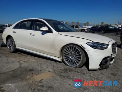 Czwarte zdjęcie samochodu z boku: 2023 MERCEDES-BENZ S 580 4MATIC VIN:W1K6G7GB0PA229553 - miniatura