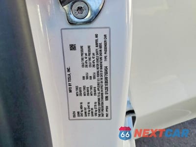 Zdjęcie 12 z 12 samochodu: 2024 TESLA MODEL 3 VIN:5YJ3E1EB5RF760454 - miniatura