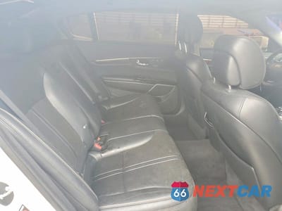 Zdjęcie 10 z 12 samochodu: 2015 KIA K900 LUXURY VIN:KNALW4D43F6020763 - miniatura