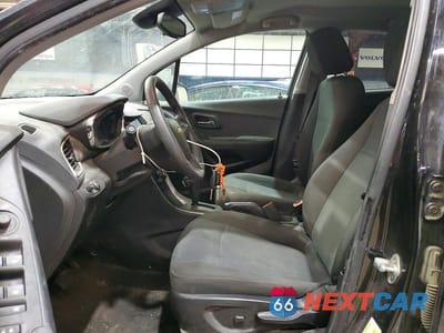 Zdjęcie 7 z 13 samochodu: 2020 CHEVROLET TRAX LS VIN:KL7CJNSB0LB086552 - miniatura