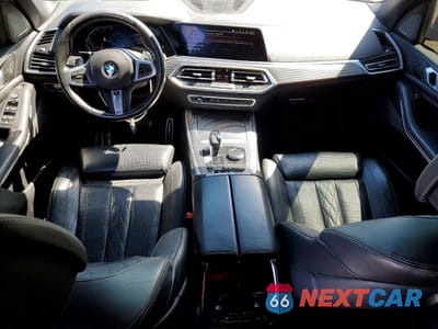Zdjęcie 8 z 14 samochodu: 2019 BMW X5 XDRIVE50I VIN:5UXJU2C51KLN66955 - miniatura