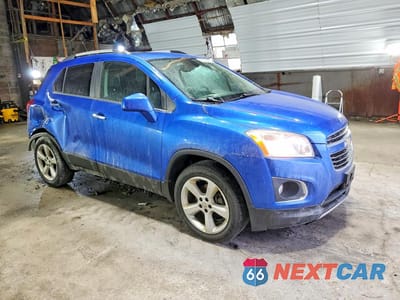 Czwarte zdjęcie samochodu z boku: 2016 CHEVROLET TRAX LTZ VIN:KL7CJRSB3GB572396 - miniatura