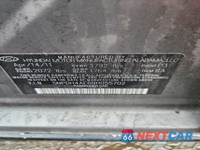 Zdjęcie 12 z 12 samochodu: 2011 HYUNDAI ELANTRA LIMITED VIN:5NPDH4AE6BH055702 - miniatura
