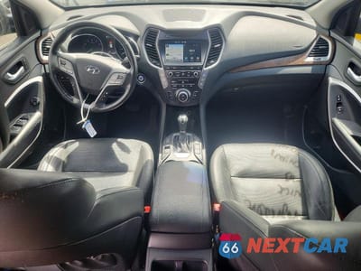 Zdjęcie 8 z 12 samochodu: 2017 HYUNDAI SANTA FE LIMITED ULTIMATE VIN:KM8SR4HF8HU244798 - miniatura