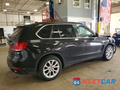 Trzecie zdjęcie samochodu z tyłu: 2016 BMW X5 XDRIVE35I VIN:5UXKR0C54G0P25406 - miniatura