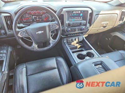 Zdjęcie 8 z 12 samochodu: 2018 CHEVROLET SILVERADO K1500 LTZ VIN:3GCUKSEJ8JG299128 - miniatura
