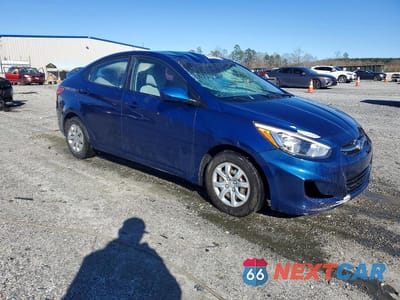 Czwarte zdjęcie samochodu z boku: 2017 HYUNDAI ACCENT SE VIN:KMHCT4AEXHU308542 - miniatura