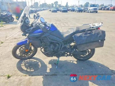 Trzecie zdjęcie samochodu z tyłu: 2013 TRIUMPH MOTORCYCLE TIGER 800 VIN:SMTE05BF5DT577214 - miniatura