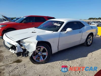 2013 DODGE CHALLENGER SXT 2C3CDYAG5DH641940 - główne zdjęcie licytacji z USA - miniatura