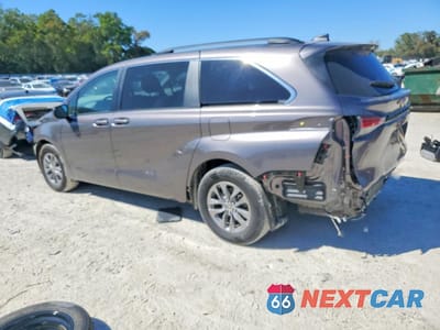 Drugie zdjęcie samochodu z przodu: 2022 TOYOTA SIENNA LE 8-PASSENGER VIN:5TDKRKEC1NS093189 - miniatura