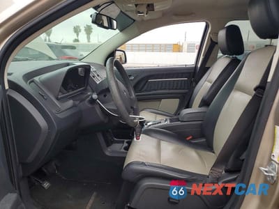 Zdjęcie 7 z 13 samochodu: 2009 DODGE JOURNEY SXT VIN:3D4GG57V39T571333 - miniatura