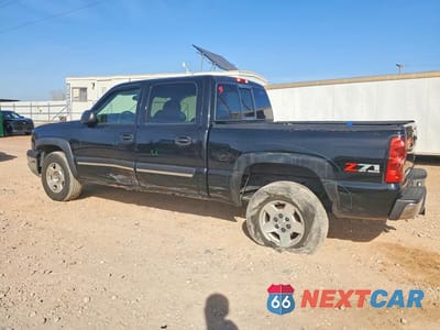 Drugie zdjęcie samochodu z przodu: 2005 CHEVROLET SILVERADO K1500 VIN:2GCEK13T951176603 - miniatura