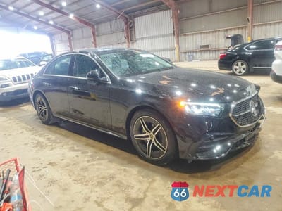 Czwarte zdjęcie samochodu z boku: 2026 MERCEDES-BENZ E 320 4MATIC VIN:W1KLF4GBXTA218008 - miniatura