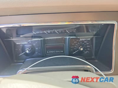 Zdjęcie 9 z 13 samochodu: 2012 LINCOLN NAVIGATOR L VIN:5LMJJ3H51CEL00441 - miniatura