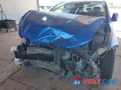 Zdjęcie 11 z 12 samochodu: 2017 HYUNDAI ELANTRA LIMITED VIN:KMHD84LF0HU264546 - miniatura