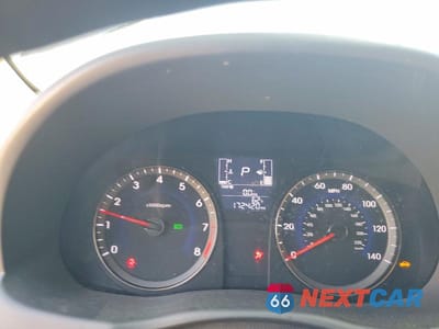 Zdjęcie 9 z 11 samochodu: 2016 HYUNDAI ACCENT SE VIN:KMHCT4AE3GU092824 - miniatura