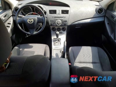 Zdjęcie 8 z 12 samochodu: 2010 MAZDA 3 I VIN:JM1BL1SF3A1144046 - miniatura