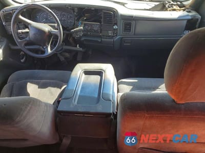 Zdjęcie 8 z 13 samochodu: 2002 CHEVROLET SILVERADO C1500 VIN:2GCEC19V421423074 - miniatura