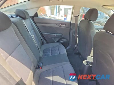 Zdjęcie 10 z 12 samochodu: 2022 HYUNDAI ACCENT SE VIN:3KPC24A69NE180093 - miniatura