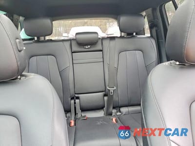 Zdjęcie 10 z 12 samochodu: 2020 MERCEDES-BENZ GLB 250 4MATIC VIN:W1N4M4HB1LW036390 - miniatura