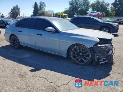 Czwarte zdjęcie samochodu z boku: 2024 BMW 740 I VIN:WBA23EH05RCR52518 - miniatura