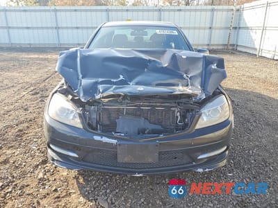 Piąte zdjęcie samochodu w środku: 2011 MERCEDES-BENZ C 300 4MATIC VIN:WDDGF8BB3BR163823 - miniatura