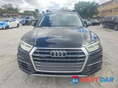 Piąte zdjęcie samochodu w środku: 2018 AUDI Q5 PREMIUM PLUS VIN:WA1BNAFY6J2014806 - miniatura