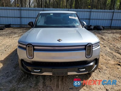 Piąte zdjęcie samochodu w środku: 2025 RIVIAN R1T ADVENTURE VIN:7FCTGBAA0SN035357 - miniatura