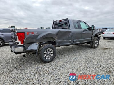 Trzecie zdjęcie samochodu z tyłu: 2017 FORD F250 SUPER DUTY VIN:1FT7X2B65HED31792 - miniatura