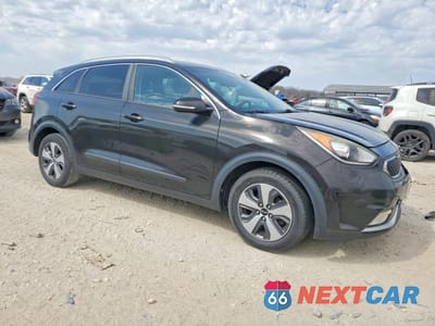 Czwarte zdjęcie samochodu z boku: 2017 KIA NIRO EX VIN:KNDCC3LC6H5059242 - miniatura