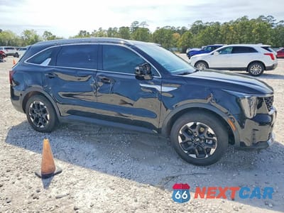 Czwarte zdjęcie samochodu z boku: 2024 KIA SORENTO S VIN:5XYRL4JC9RG295671 - miniatura