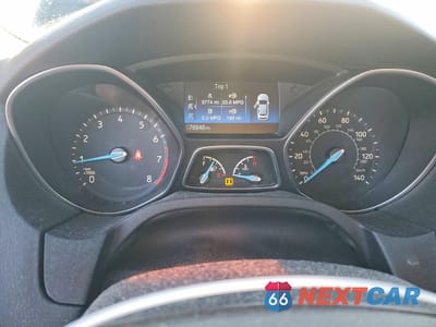 Zdjęcie 9 z 13 samochodu: 2018 FORD FOCUS S VIN:1FADP3E2XJL269962 - miniatura