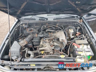 Zdjęcie 11 z 11 samochodu: 2002 TOYOTA TACOMA BASE VIN:5TENL42N42Z143923 - miniatura