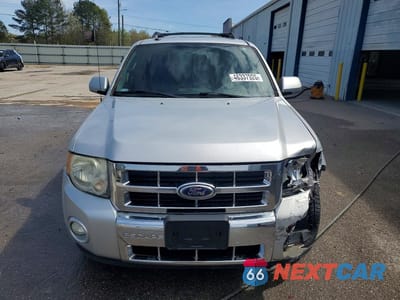 Piąte zdjęcie samochodu w środku: 2011 FORD ESCAPE LIMITED VIN:1FMCU0EG0BKA25376 - miniatura