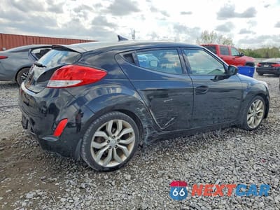 Trzecie zdjęcie samochodu z tyłu: 2013 HYUNDAI VELOSTER BASE VIN:KMHTC6ADXDU109763 - miniatura