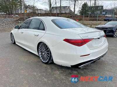 Drugie zdjęcie samochodu z przodu: 2021 MERCEDES-BENZ S 580 4MATIC VIN:W1K6G7GB5MA039632 - miniatura