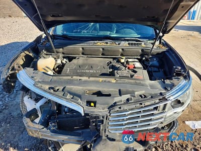 Zdjęcie 12 z 13 samochodu: 2018 LINCOLN MKX RESERVE VIN:2LMPJ8LR1JBL21470 - miniatura