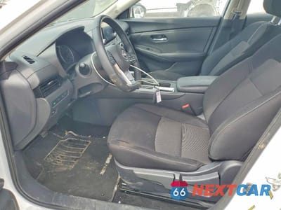 Zdjęcie 7 z 11 samochodu: 2025 NISSAN SENTRA SV VIN:3N1AB8CV2SY289222 - miniatura