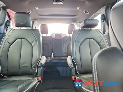 Zdjęcie 10 z 13 samochodu: 2026 CHRYSLER PACIFICA LIMITED VIN:2C4RC3GG8TR211508 - miniatura